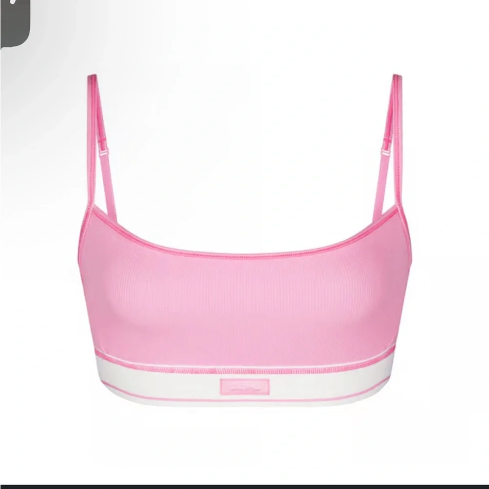 SKIMS Cotton Rib Scoop Bralette Bubble Gum - Picture 2 of 4